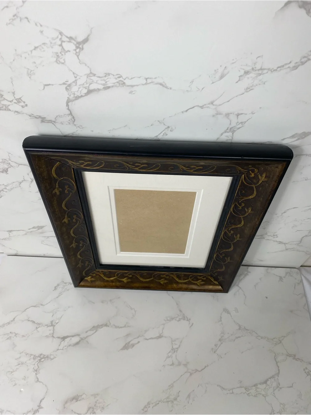 Antique-Style Decorative Gold brown Picture Frame with Double Mat 5x7 or 8x10